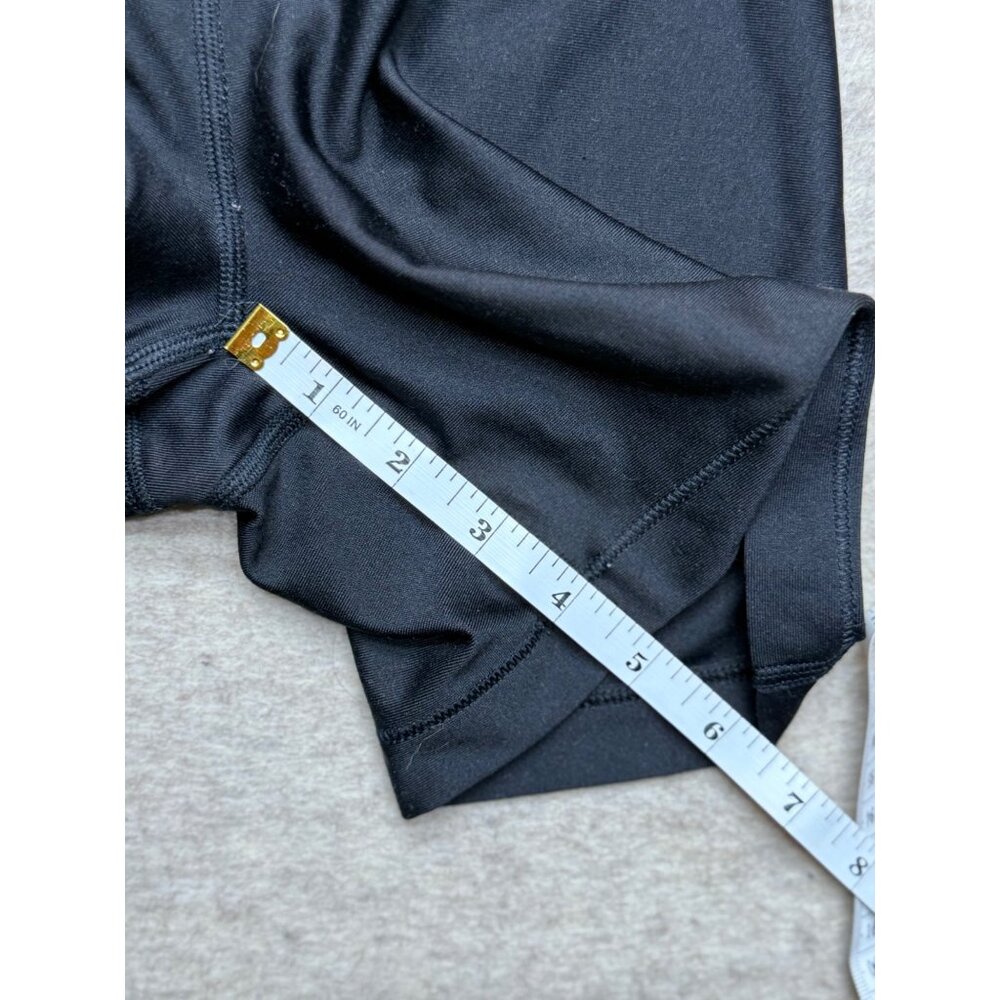 Under Armour Black HeatGear Compression Activewear Shorts Size XS - Picture 8 of 8